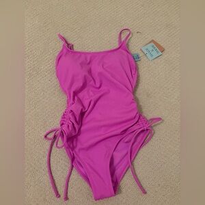 Shade & Shore Vibrant Pink women’s swimsuit one piece.